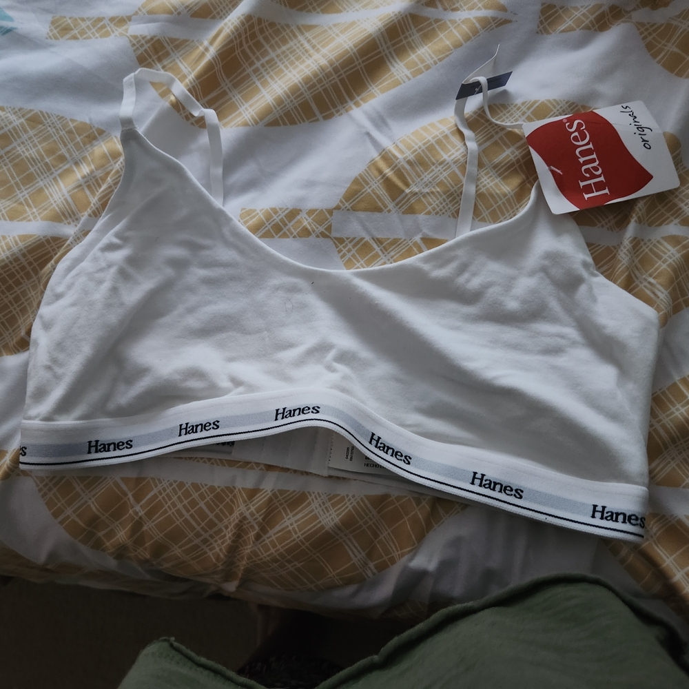 Hanes White Bra Soft Stretchy Intimates